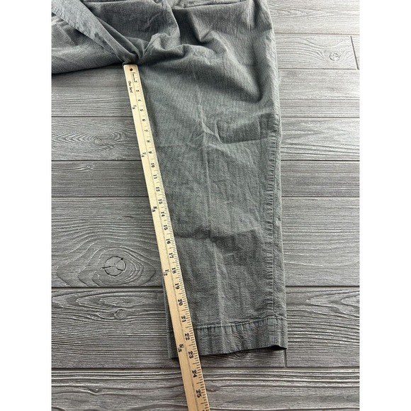 Coldwater Creek Natural Fit Textured Micro Stripe Gray Women's Size 16 Cropped - Picture 4 of 10